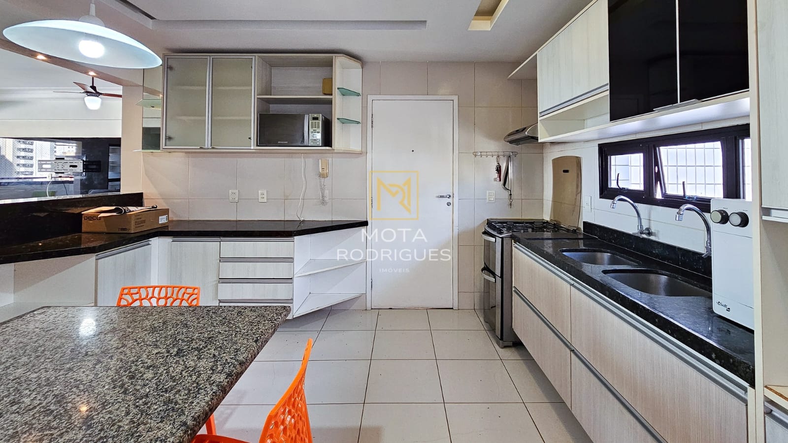 Imagem Apartamento com 3 Quartos à Venda, 165 m² em Cocó - Fortaleza Imagem Apartamento com 3 Quartos à Venda, 165 m² em Cocó - Fortaleza