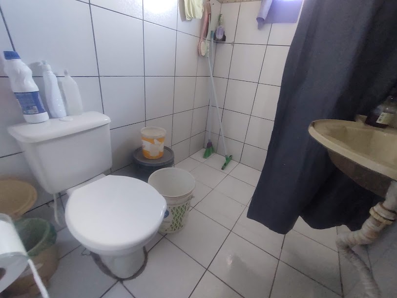Imagem Casa com 4 Quartos à Venda, 220 m²em Passaré - Fortaleza Imagem Casa com 4 Quartos à Venda, 220 m²em Passaré - Fortaleza