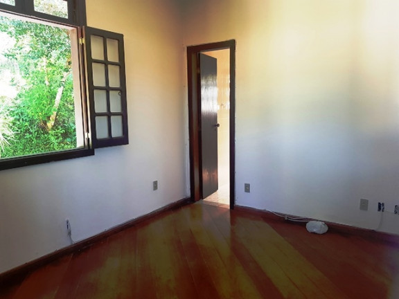 Imagem Casa com 4 Quartos à Venda ou Locação, 343 m² em Piratininga - Niterói