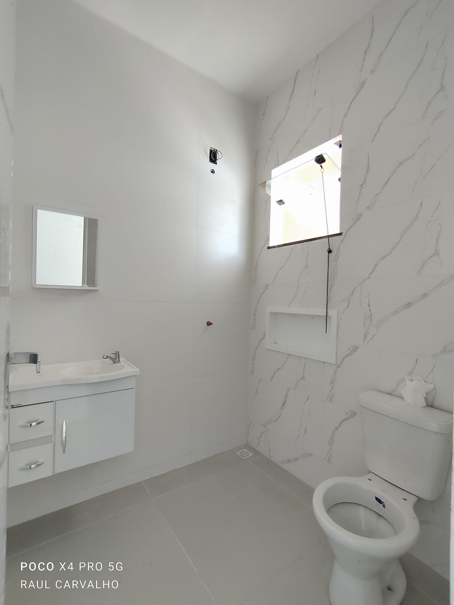 Imagem Casa com 2 Quartos à Venda, 100 m²em Santa Cruz - Rio de Janeiro Imagem Casa com 2 Quartos à Venda, 100 m²em Santa Cruz - Rio de Janeiro