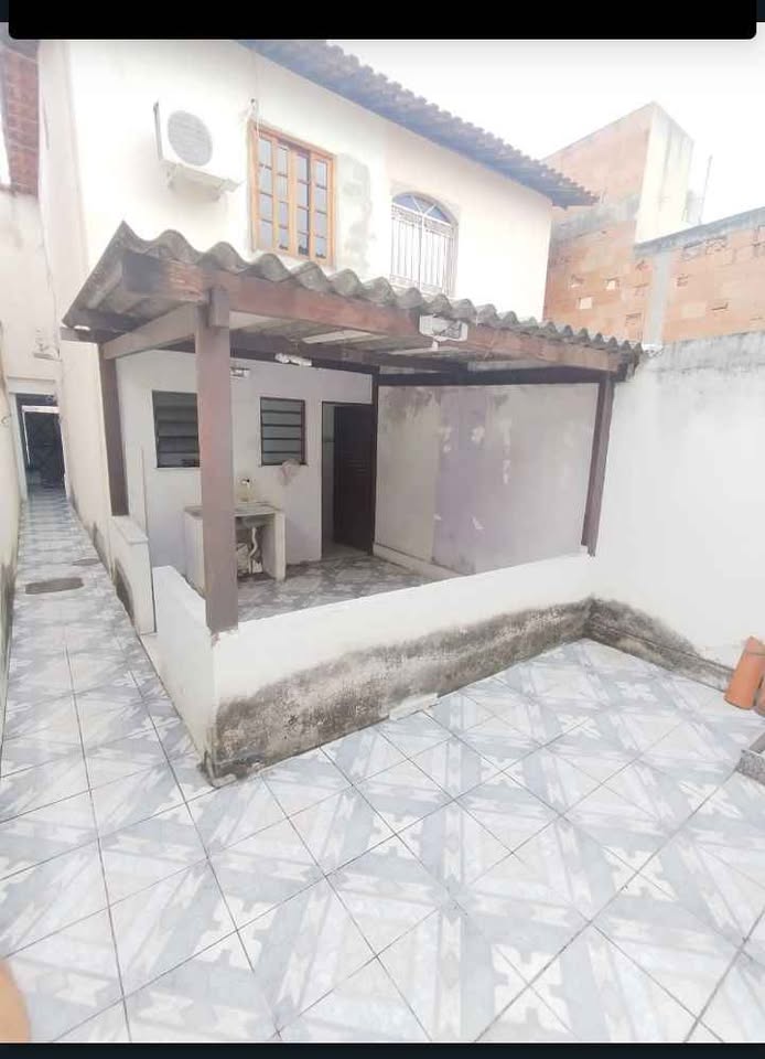 Imagem Casa com 2 Quartos à Venda, em Bangu - Rio de Janeiro Imagem Casa com 2 Quartos à Venda, em Bangu - Rio de Janeiro