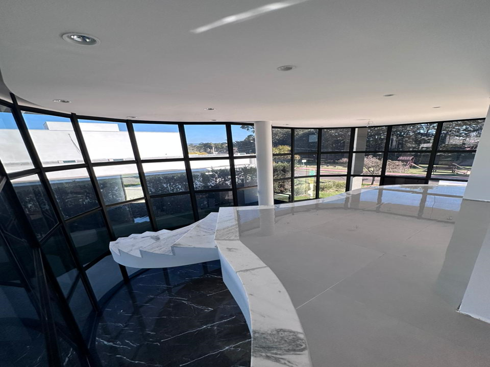 Imagem Casa de Condomínio com 4 Quartos à Venda, 379 m²em Jacaré - Cabreúva - SP