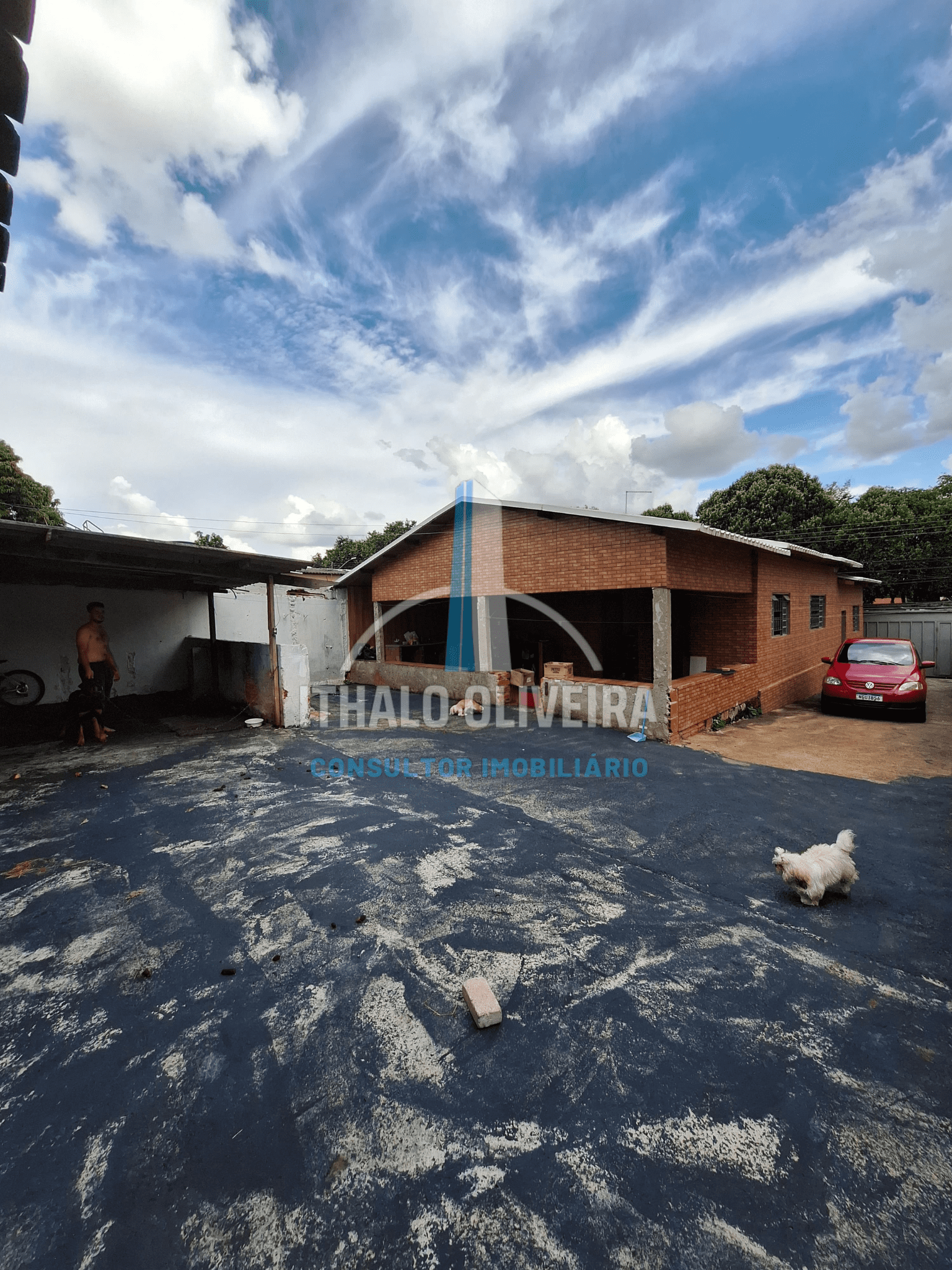 Imagem Casa com 3 Quartos à Venda, 360 m²em Santo Hilário - Goiânia Imagem Casa com 3 Quartos à Venda, 360 m²em Santo Hilário - Goiânia