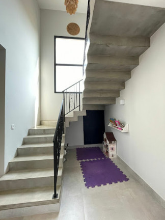 Imagem Casa de Condomínio com 4 Quartos à Venda, 223 m² em Parque Residencial Maria Elmira - Caçapava