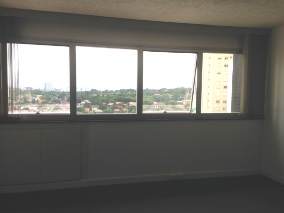 Sala Comercial para Alugar, 37 m² em Vila Progredior - São Paulo