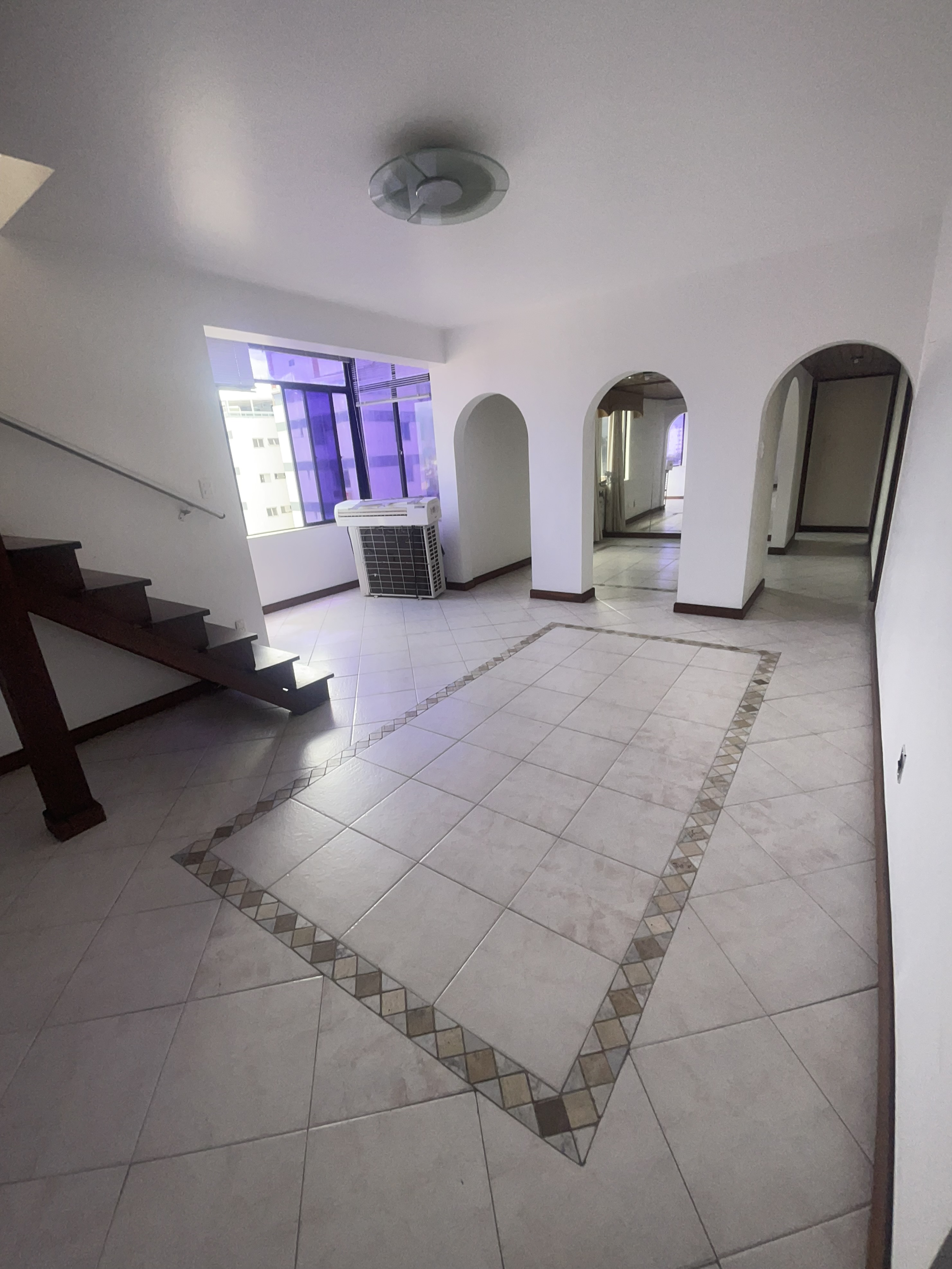 Imagem Cobertura com 3 Quartos à Venda, 260 m²em Brotas - Salvador