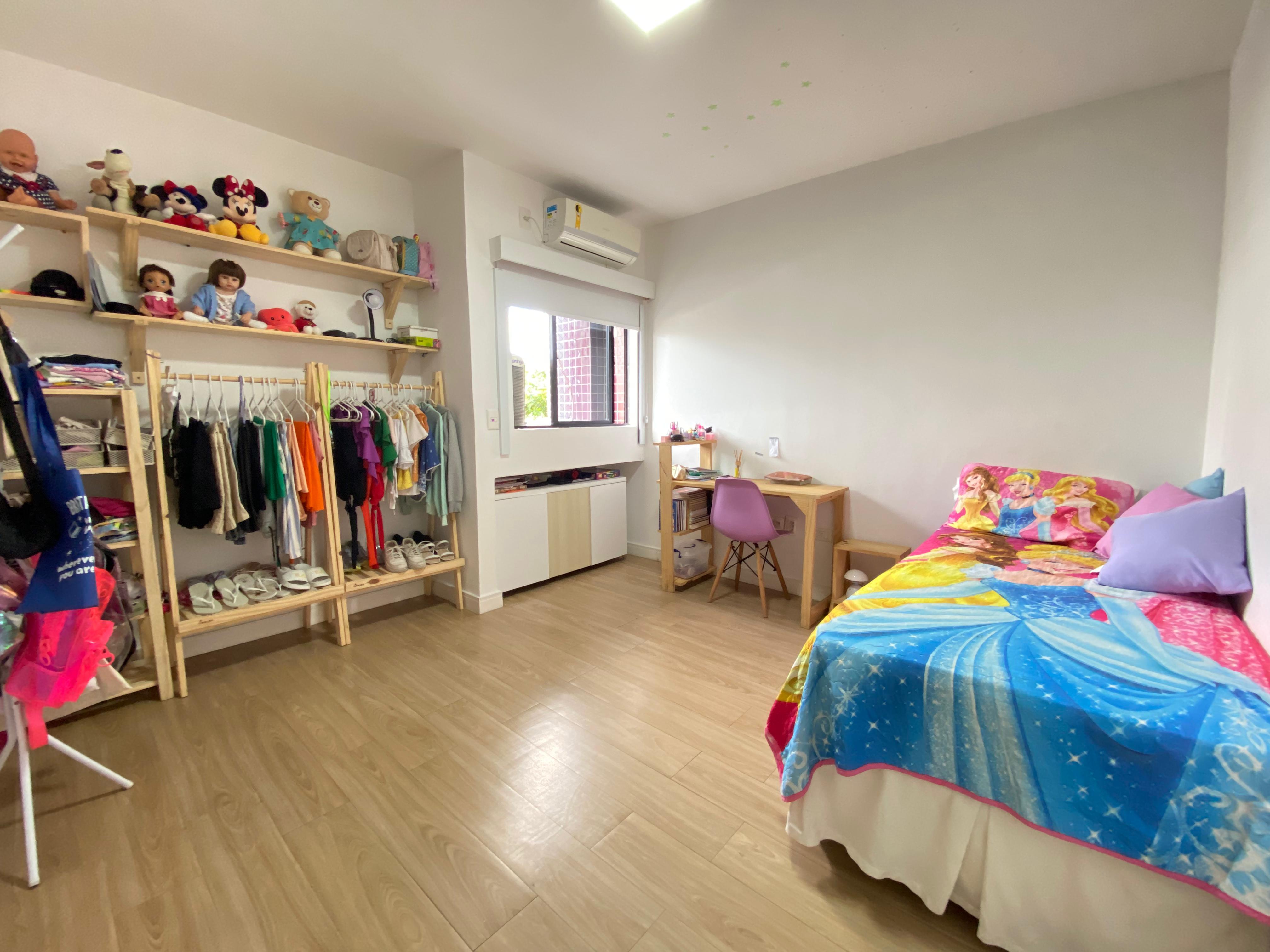 Imagem Apartamento com 3 Quartos à Venda, 140 m²em Boa Viagem - Recife