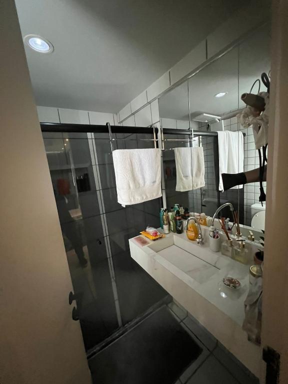 Imagem Apartamento com 4 Quartos para Alugar, 138 m²em Piedade - Jaboatão dos Guararapes