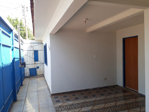 Imagem Casa com 4 Quartos à Venda, 180 m²em Conjunto José Abrão - Campo Grande