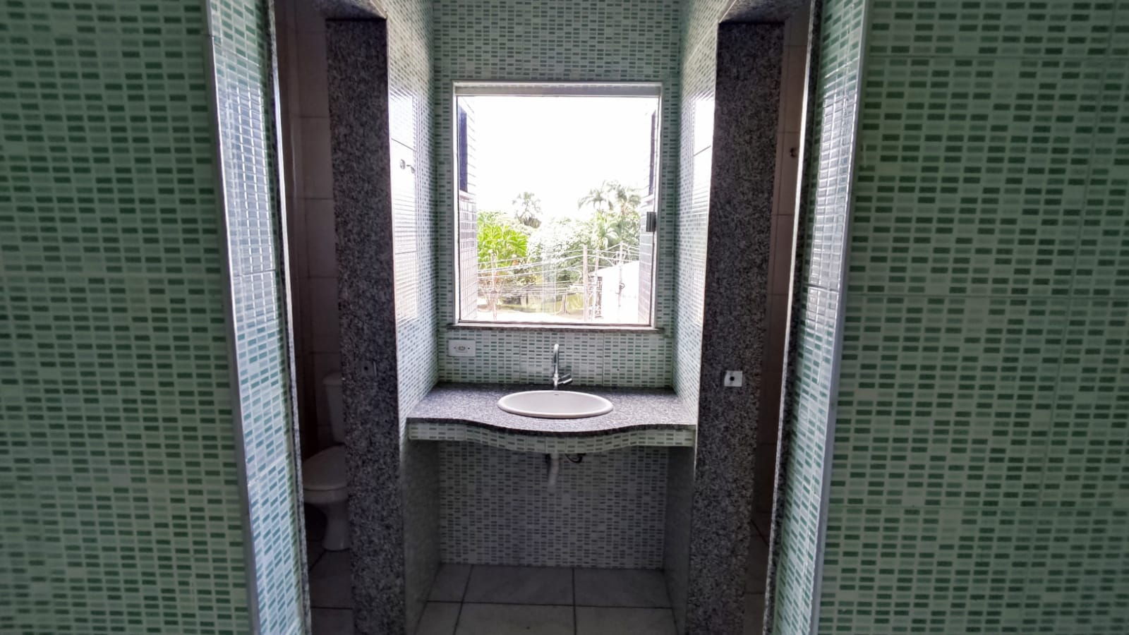 Imagem Imóvel Comercial para Alugar, 5 m²em Val-de-Cães - Belém