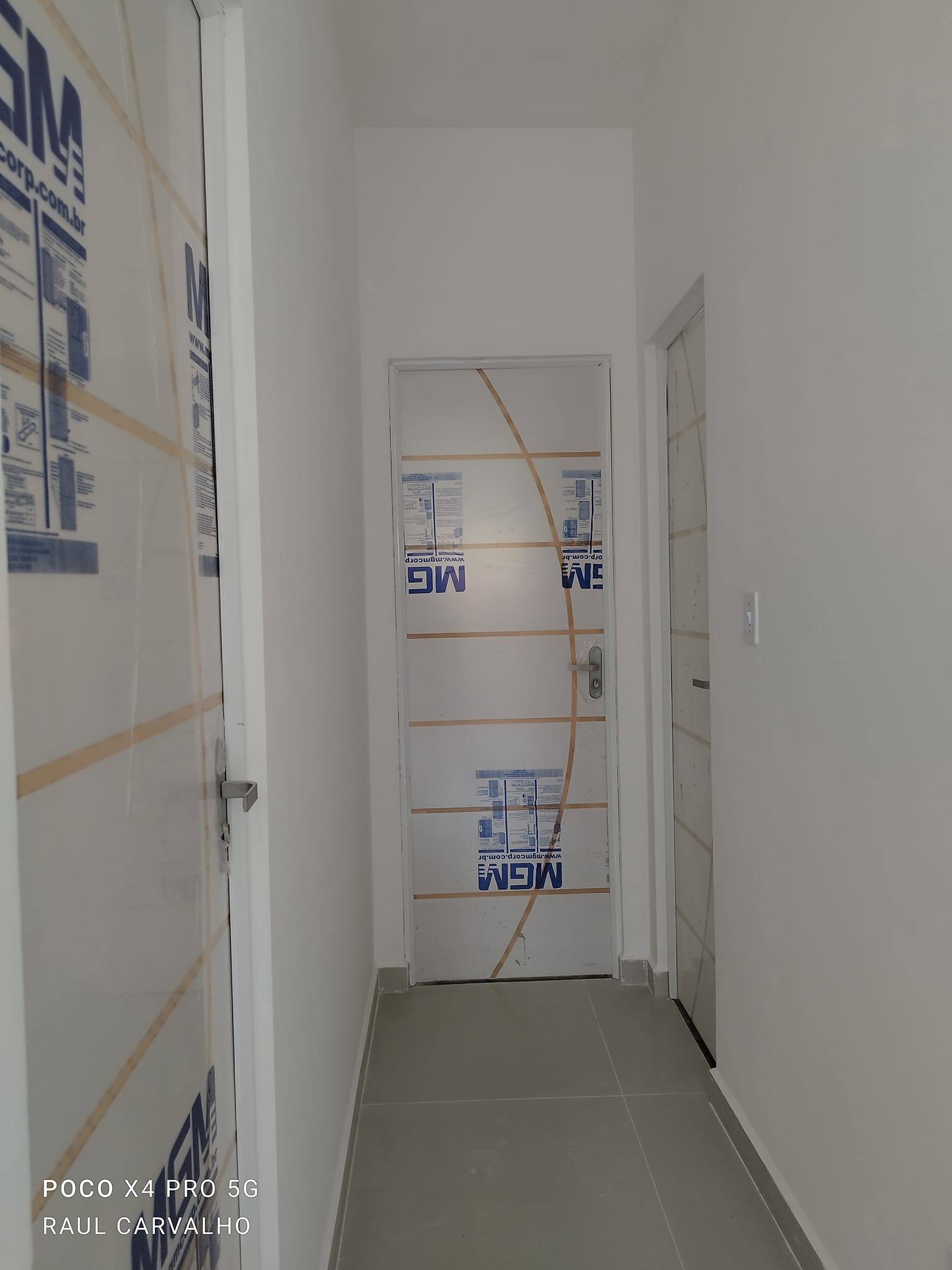 Imagem Casa com 2 Quartos à Venda, 100 m²em Santa Cruz - Rio de Janeiro Imagem Casa com 2 Quartos à Venda, 100 m²em Santa Cruz - Rio de Janeiro
