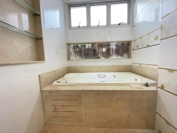 Imagem Cobertura com 3 Quartos à Venda, 329 m² em Setor Bueno - Goiânia