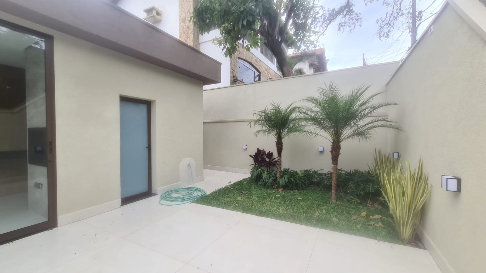Imagem Casa com 3 Quartos à Venda, 345 m²em City América - São Paulo