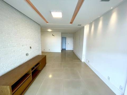 Imagem Apartamento com 3 Quartos à Venda, 127 m²em Barra da Tijuca - Rio de Janeiro