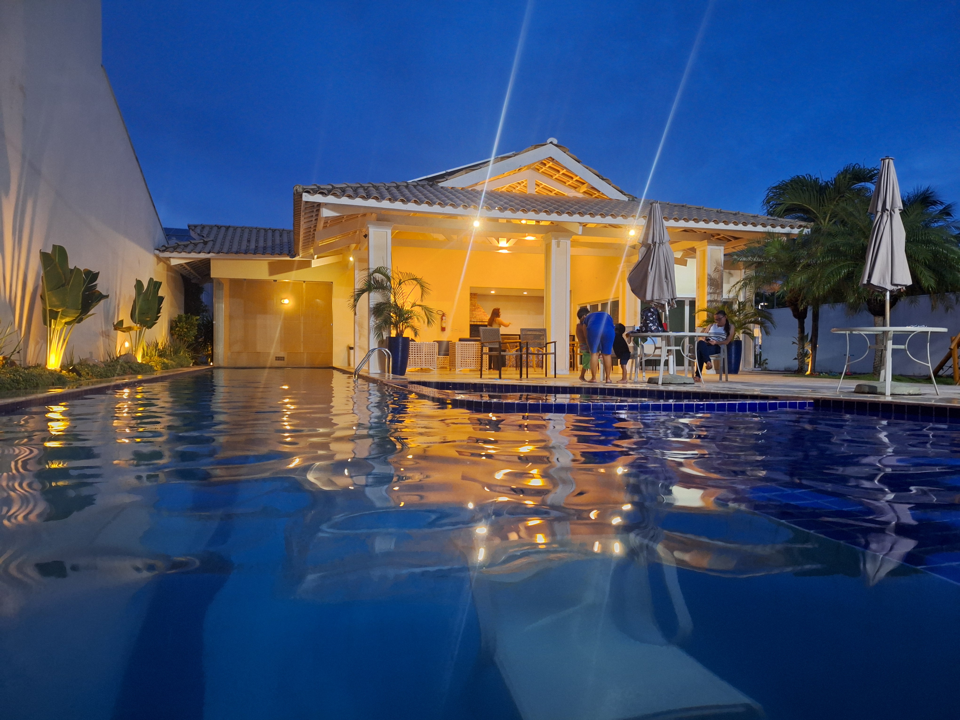 Imagem Casa de Condomínio com 4 Quartos à Venda, 242 m²em De Lourdes - Fortaleza Imagem Casa de Condomínio com 4 Quartos à Venda, 242 m²em De Lourdes - Fortaleza