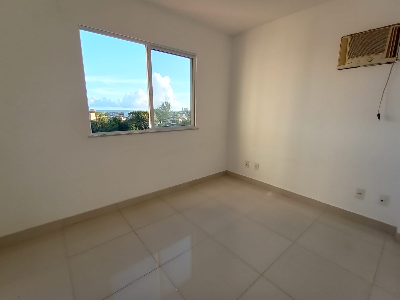 Imagem Apartamento com 3 Quartos para Alugar, 81 m²em Piatã - Salvador Imagem Apartamento com 3 Quartos para Alugar, 81 m²em Piatã - Salvador