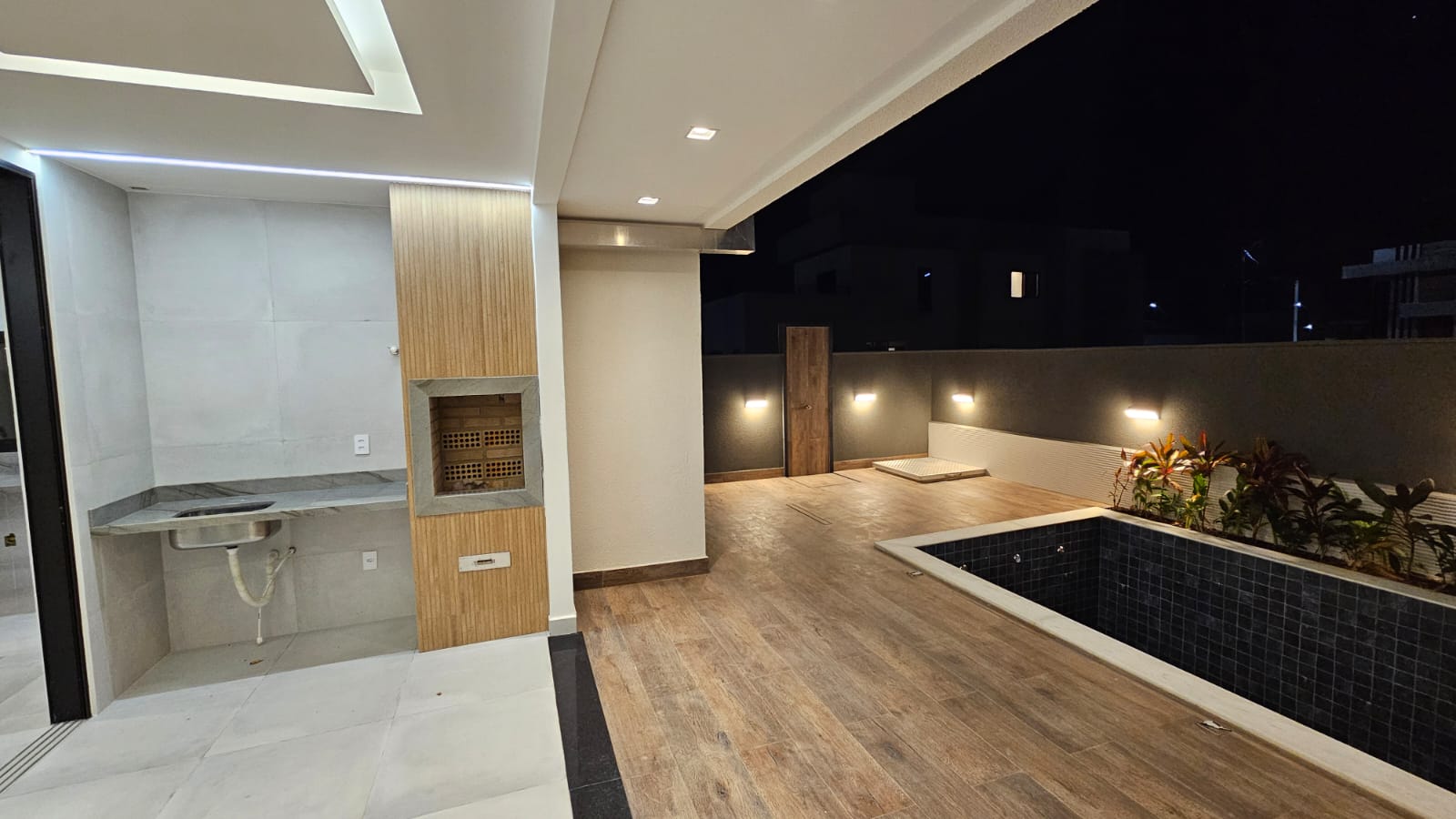 Imagem Casa de Condomínio com 5 Quartos à Venda, 190 m²em Parque das Nações - Parnamirim
