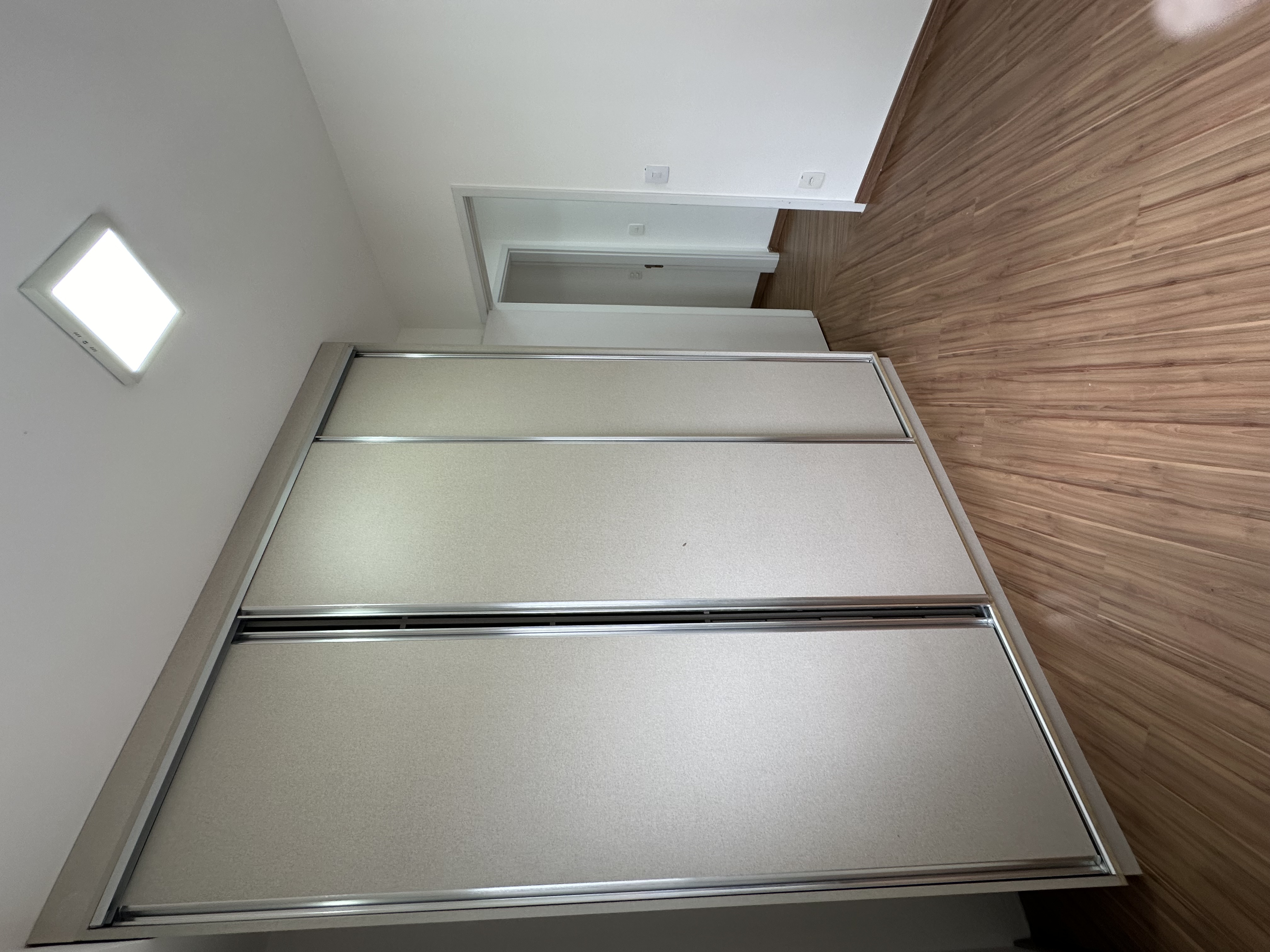 Imagem Apartamento com 3 Quartos para Alugar, 96 m²em Alphaville Empresarial - Barueri