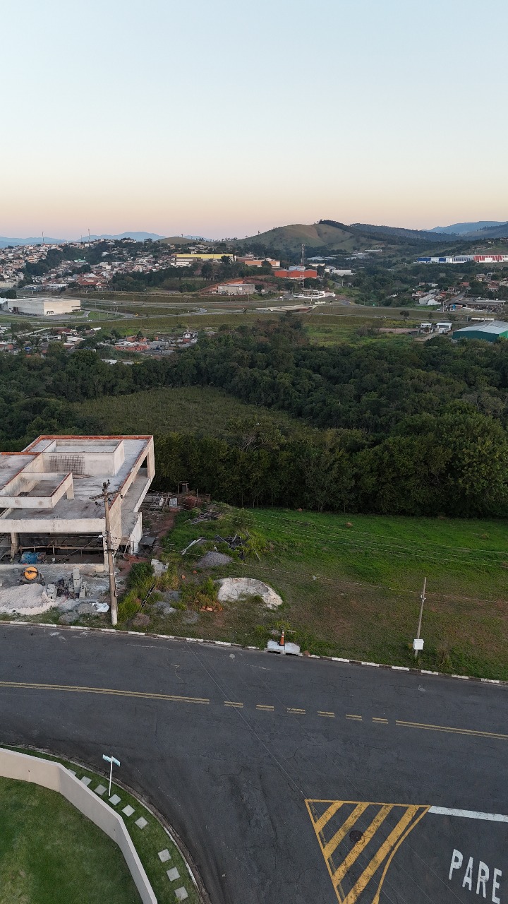 Imagem Terreno em Condomínio à Venda, 841 m² em Condomínio Serra da Estrela - Atibaia