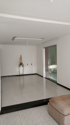 Imagem Casa com 4 Quartos à Venda, 269 m² em Itararé - Campina Grande