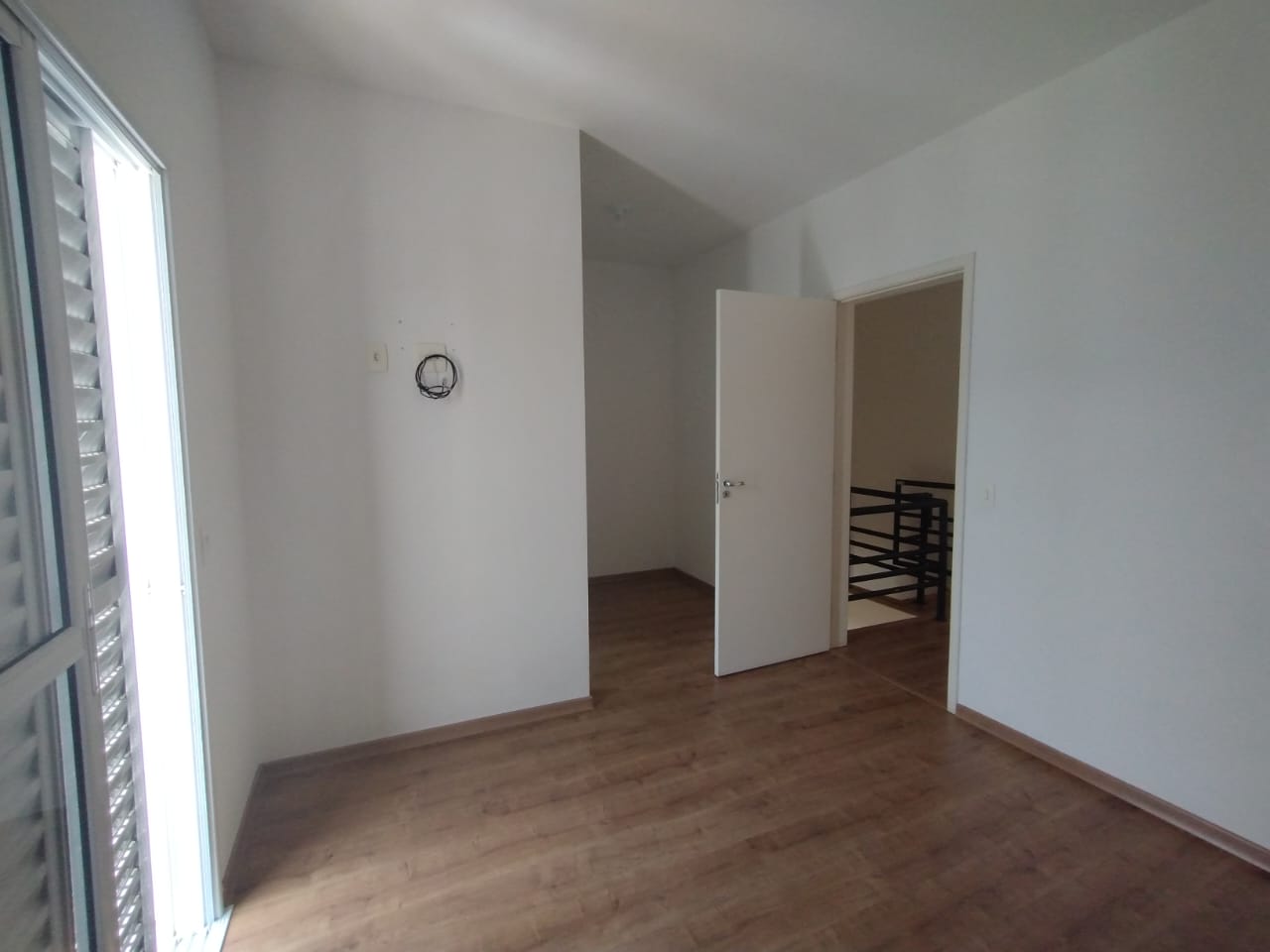Imagem Casa de Condomínio com 3 Quartos para Alugar, 105 m²em Paisagem Renoir - Cotia Imagem Casa de Condomínio com 3 Quartos para Alugar, 105 m²em Paisagem Renoir - Cotia