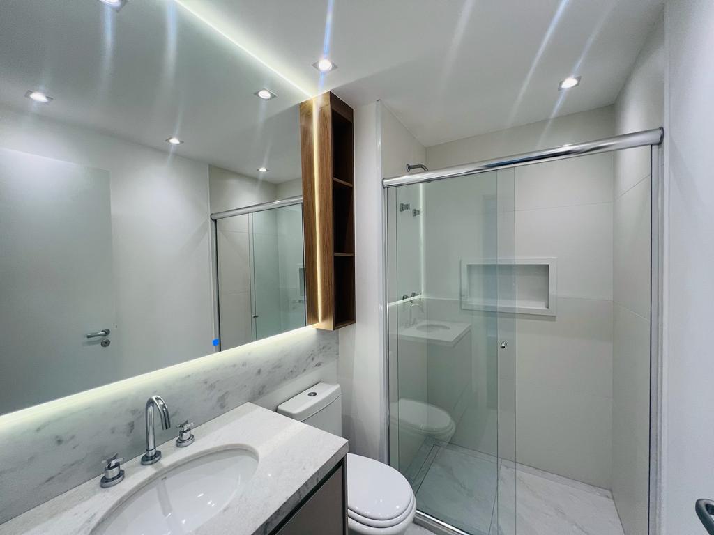 Imagem Apartamento com 3 Quartos à Venda, 181 m²em Cambuí - Campinas