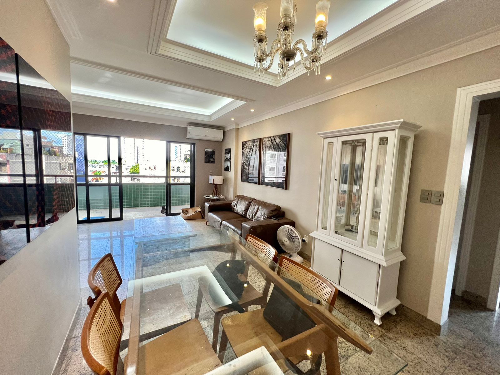 Imagem Apartamento com 3 Quartos para Alugar, 135 m²em Umarizal - Belém