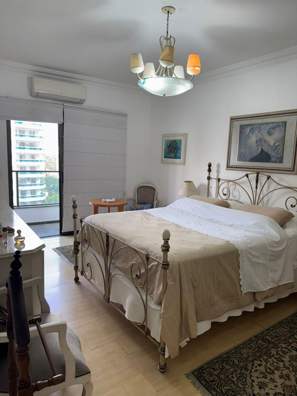 Imagem Apartamento com 3 Quartos à Venda ou Locação, 247 m² em Vila Suzana - São Paulo Imagem Apartamento com 3 Quartos à Venda ou Locação, 247 m² em Vila Suzana - São Paulo
