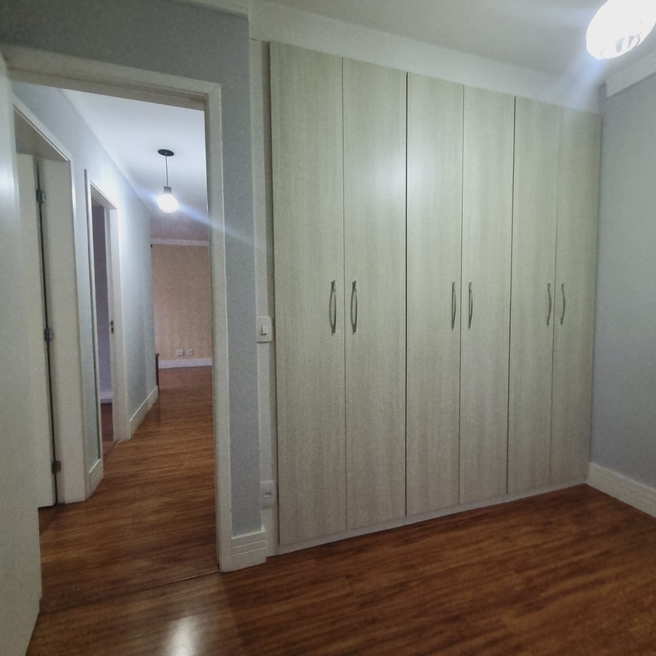 Imagem Apartamento com 3 Quartos à Venda, 54 m²em Canhema - Diadema