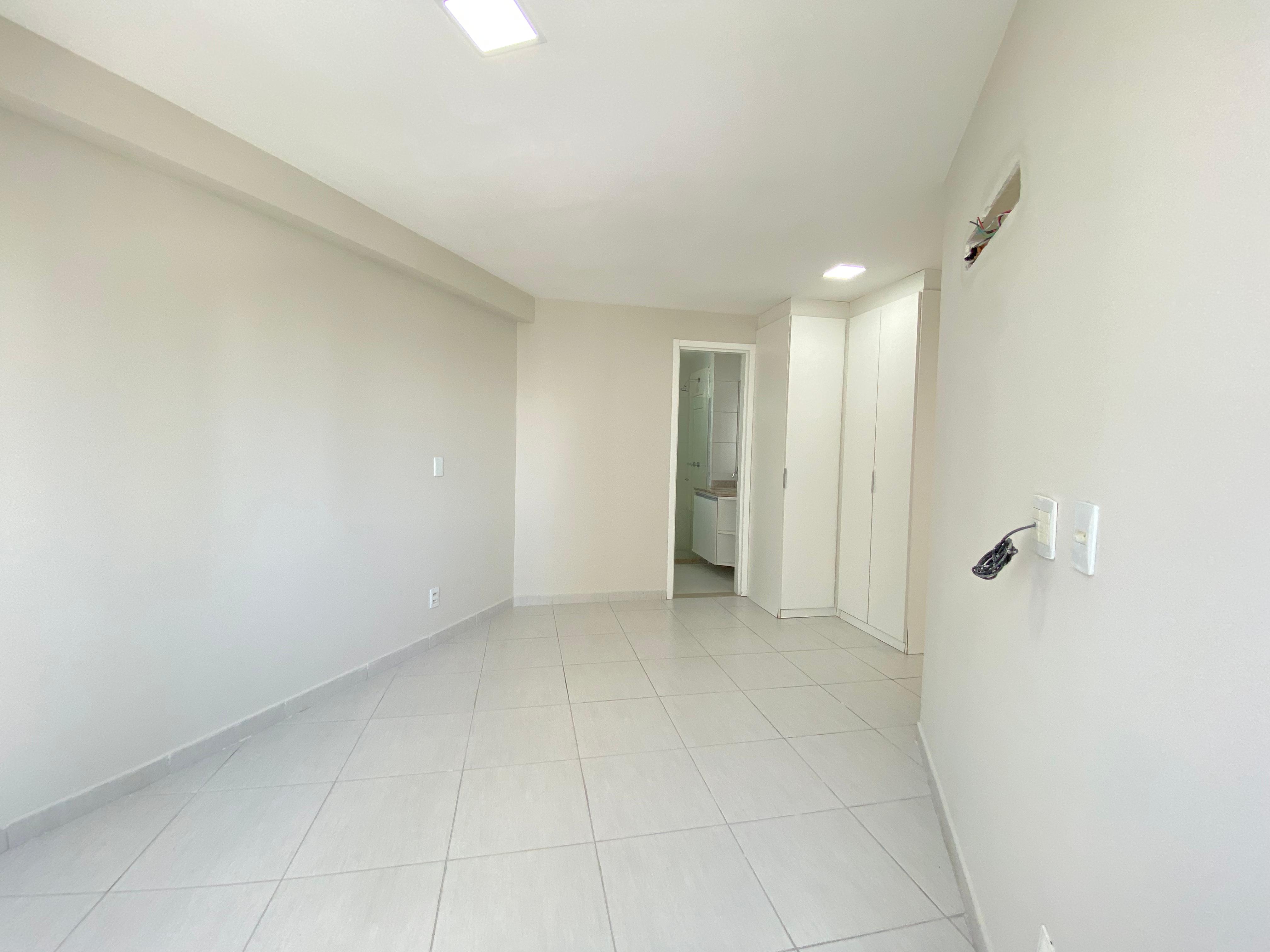 Imagem Apartamento com 4 Quartos à Venda, 136 m²em Boa Viagem - Recife