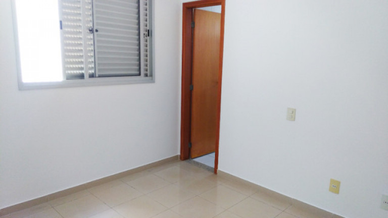 Imagem Apartamento com 4 Quartos à Venda, 119 m²em Nova Suiça - Goiânia