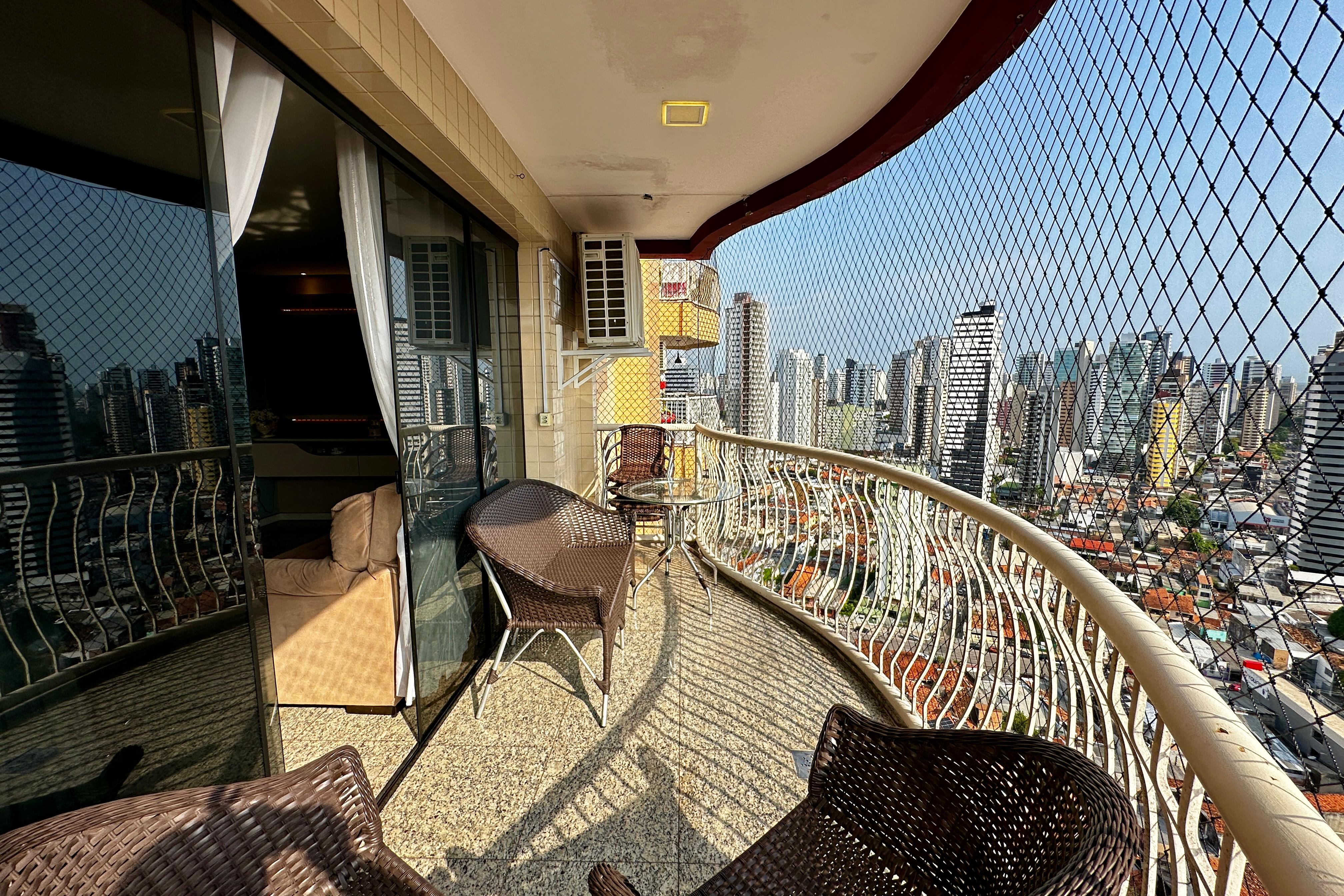 Imagem Apartamento com 3 Quartos à Venda, 125 m²em Umarizal - Belém