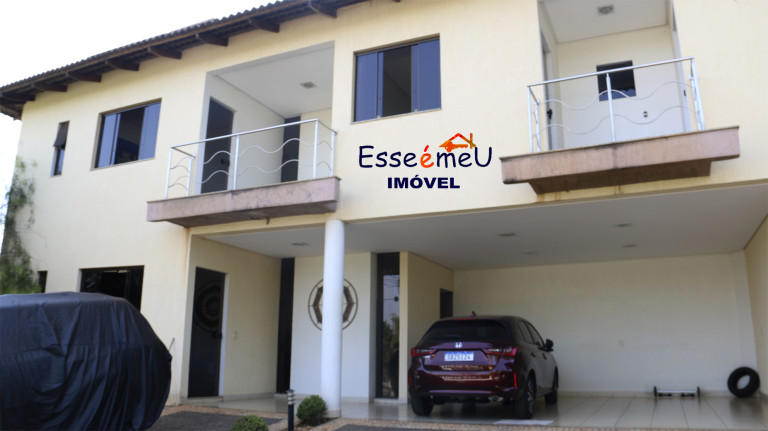 Casa de Condomínio com 4 Quartos à Venda, 295 m² em Jardins Madri - Goiânia