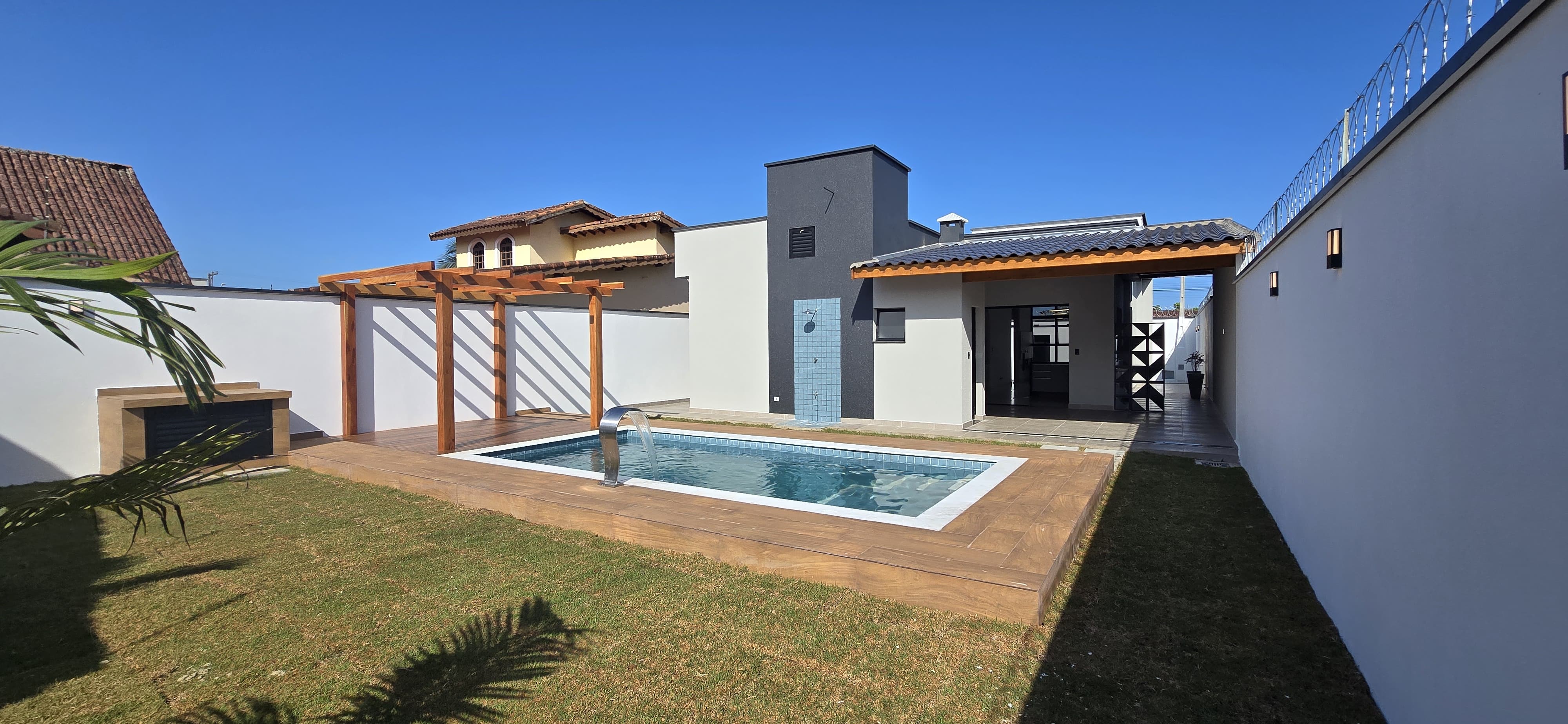 Imagem Casa com 3 Quartos à Venda, 135 m²em Cibratel II - Itanhaém