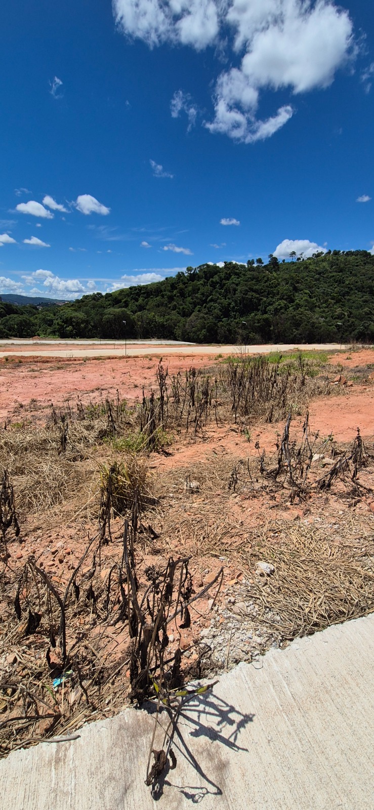 Imagem Terreno em Condomínio à Venda, 360 m² em San Fernando Valley - Atibaia Imagem Terreno em Condomínio à Venda, 360 m² em San Fernando Valley - Atibaia