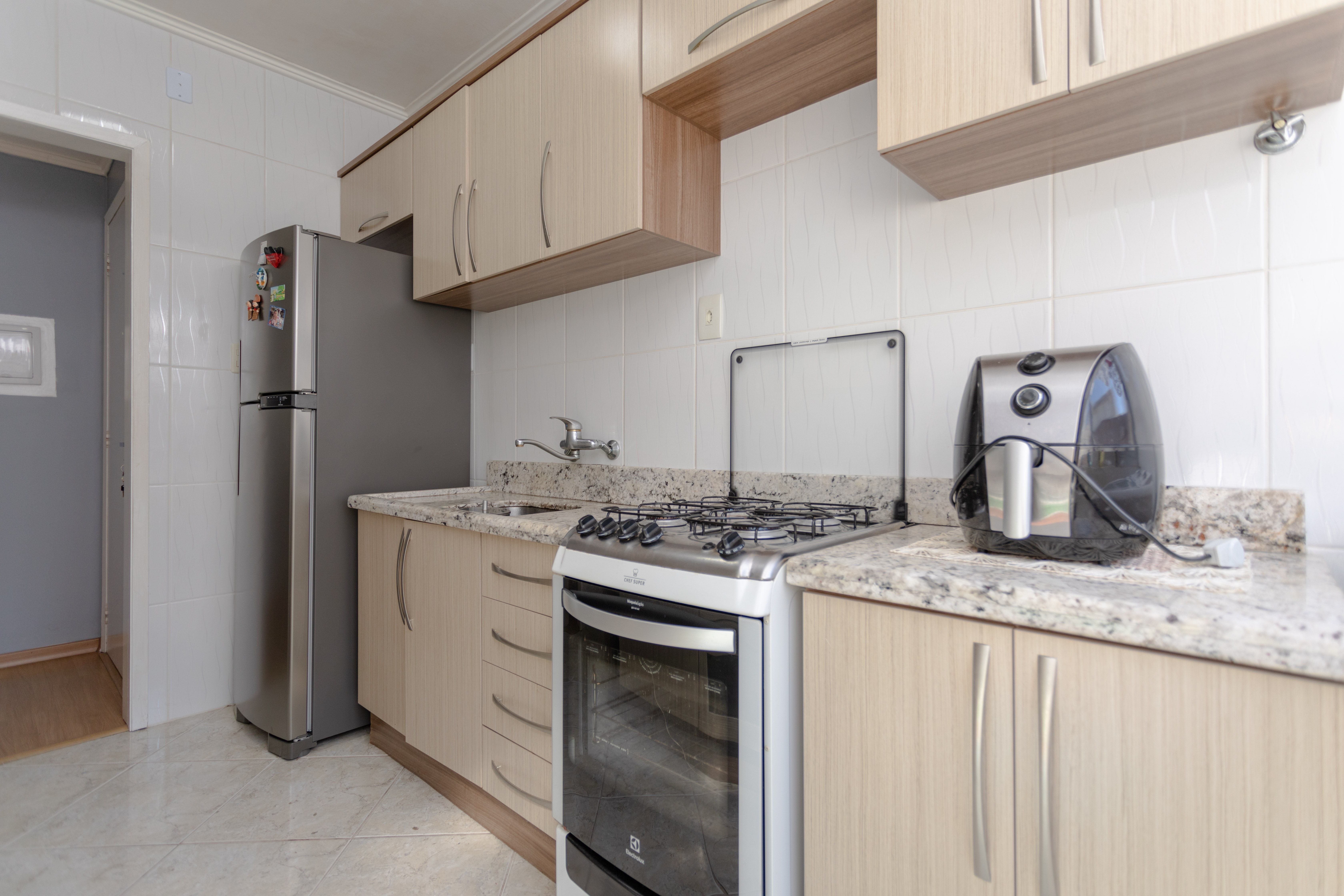 Imagem Cobertura com 2 Quartos à Venda, 80 m² em Vila Ipiranga - Porto Alegre Imagem Cobertura com 2 Quartos à Venda, 80 m² em Vila Ipiranga - Porto Alegre