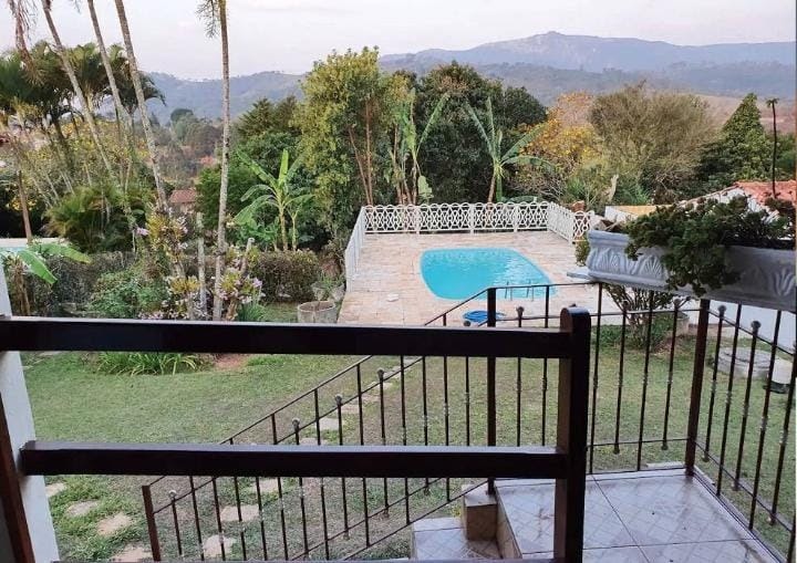Imagem Chácara com 3 Quartos à Venda, 162 m² em Jardim Centenário - Atibaia