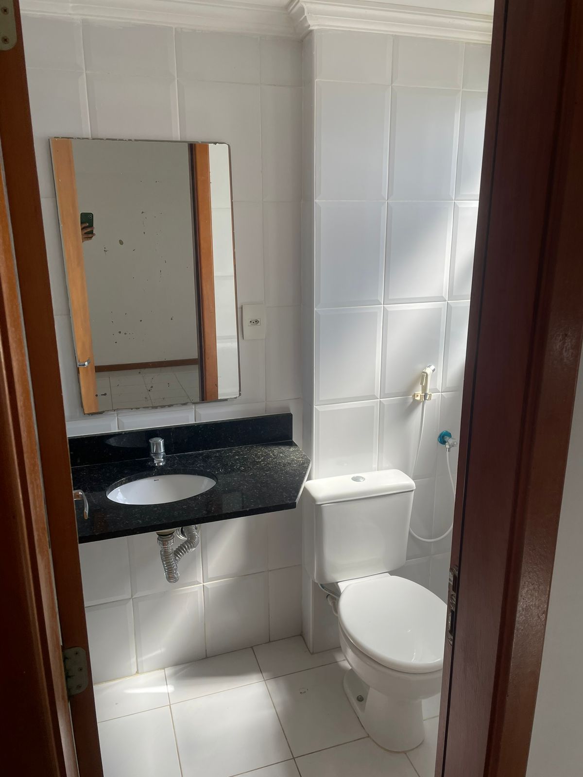 Imagem Apartamento com 2 Quartos para Alugar, 74 m²em Pitangueiras - Lauro de Freitas