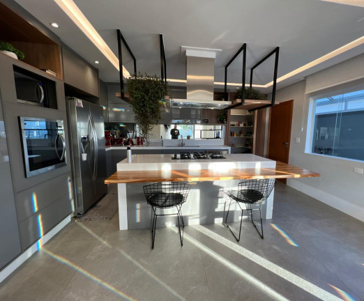 Imagem Casa de Condomínio com 4 Quartos à Venda, 428 m² em Alphaville - Santana de Parnaíba Imagem Casa de Condomínio com 4 Quartos à Venda, 428 m² em Alphaville - Santana de Parnaíba