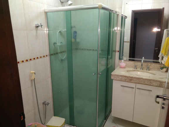 Imagem Casa com 3 Quartos à Venda, 187 m² em Parque Glória IV - Catanduva