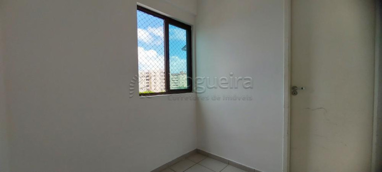 Imagem Apartamento com 3 Quartos à Venda, 100 m² em Casa Caiada - Olinda