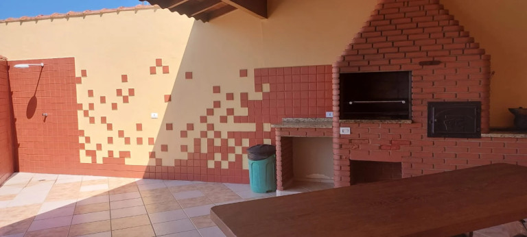 Imagem Sobrado com 4 Quartos à Venda, 205 m²em Martim de Sá  - Caraguatatuba