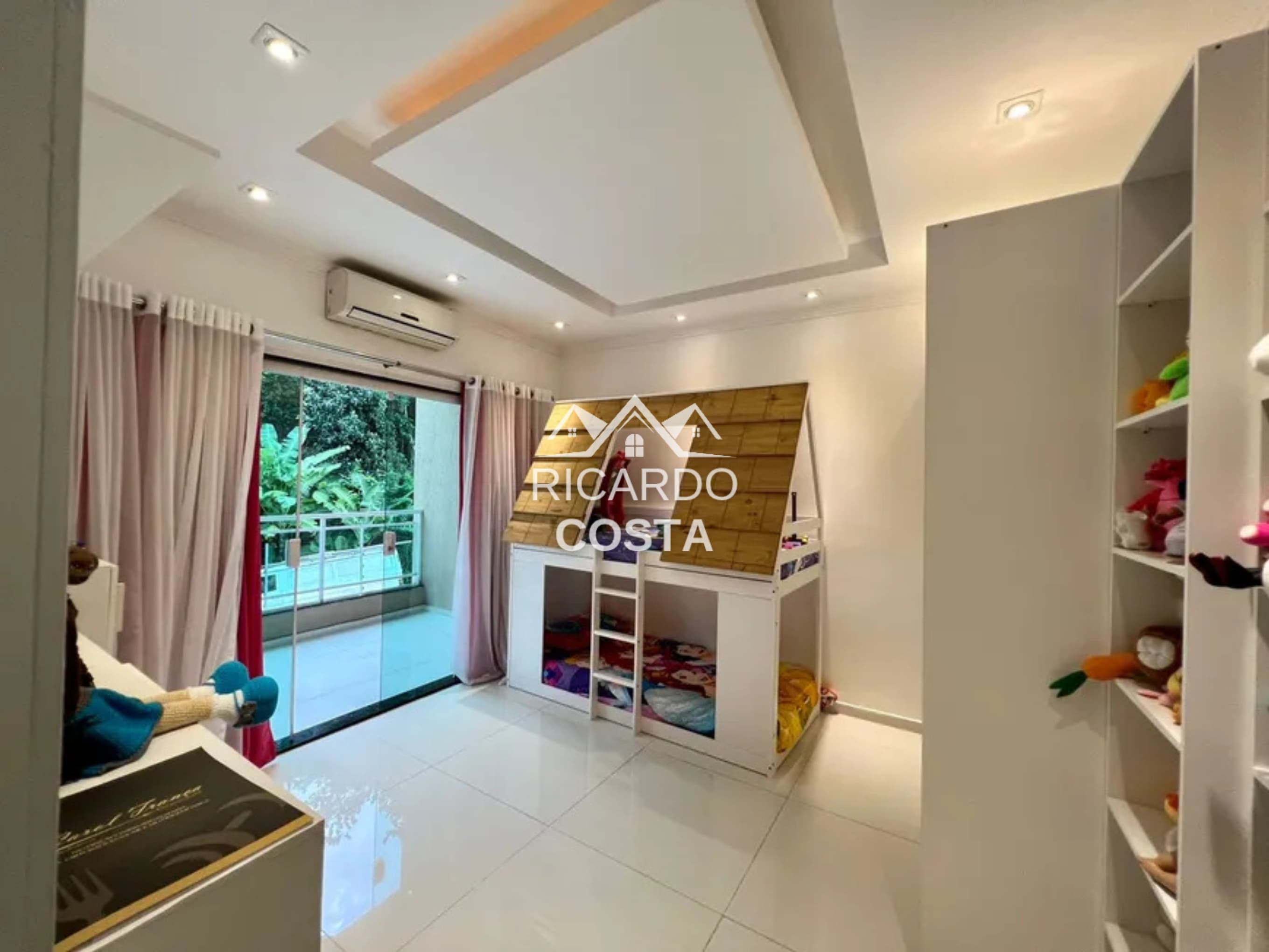 Imagem Casa de Condomínio com 3 Quartos à Venda ou Locação, 310 m² em Jacarepaguá - Rio de Janeiro
