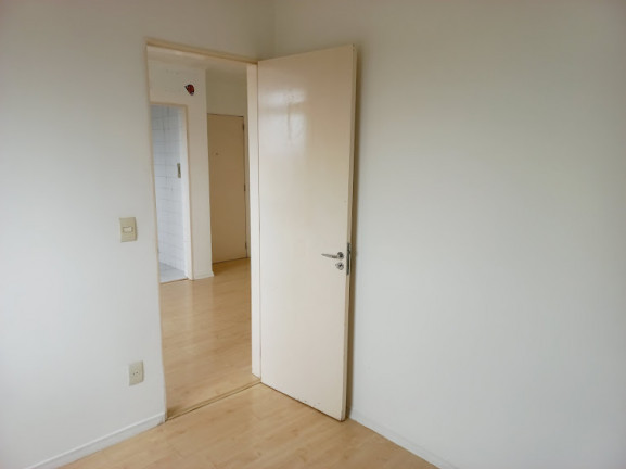 Imagem Apartamento com 2 Quartos à Venda,  em Sarandi - Porto Alegre