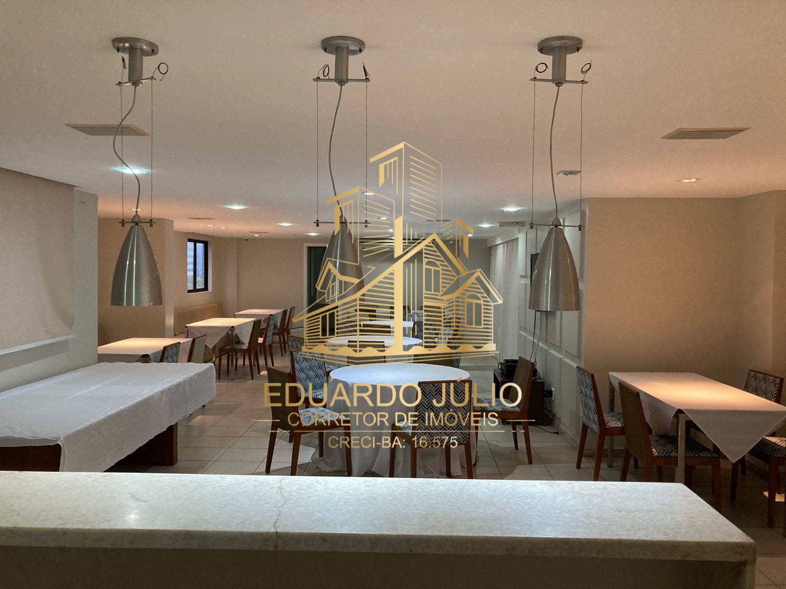 Imagem Apartamento com 2 Quartos à Venda, 70 m²em Armação - Salvador