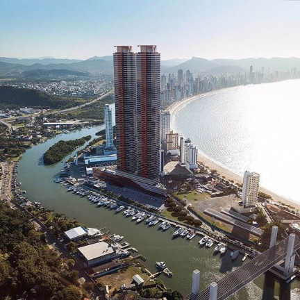 Apartamento com 4 Quartos à Venda, 365 m² em Centro - Balneário Camboriú