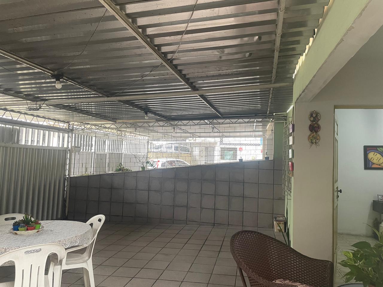 Imagem Casa com 3 Quartos à Venda, 99 m² em Iputinga - Recife