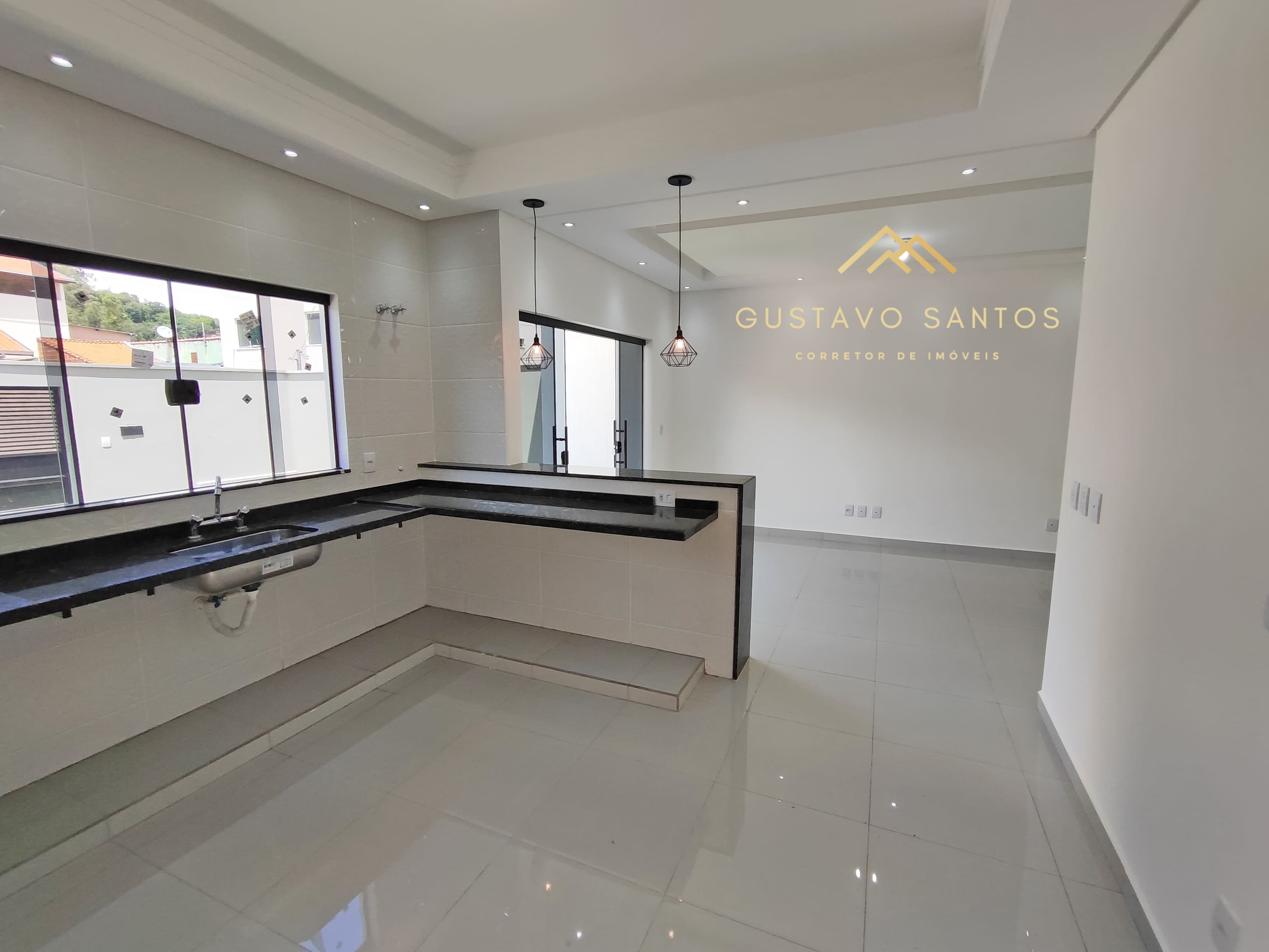 Imagem Casa com 3 Quartos à Venda, 93 m²em Varginha - Itajubá