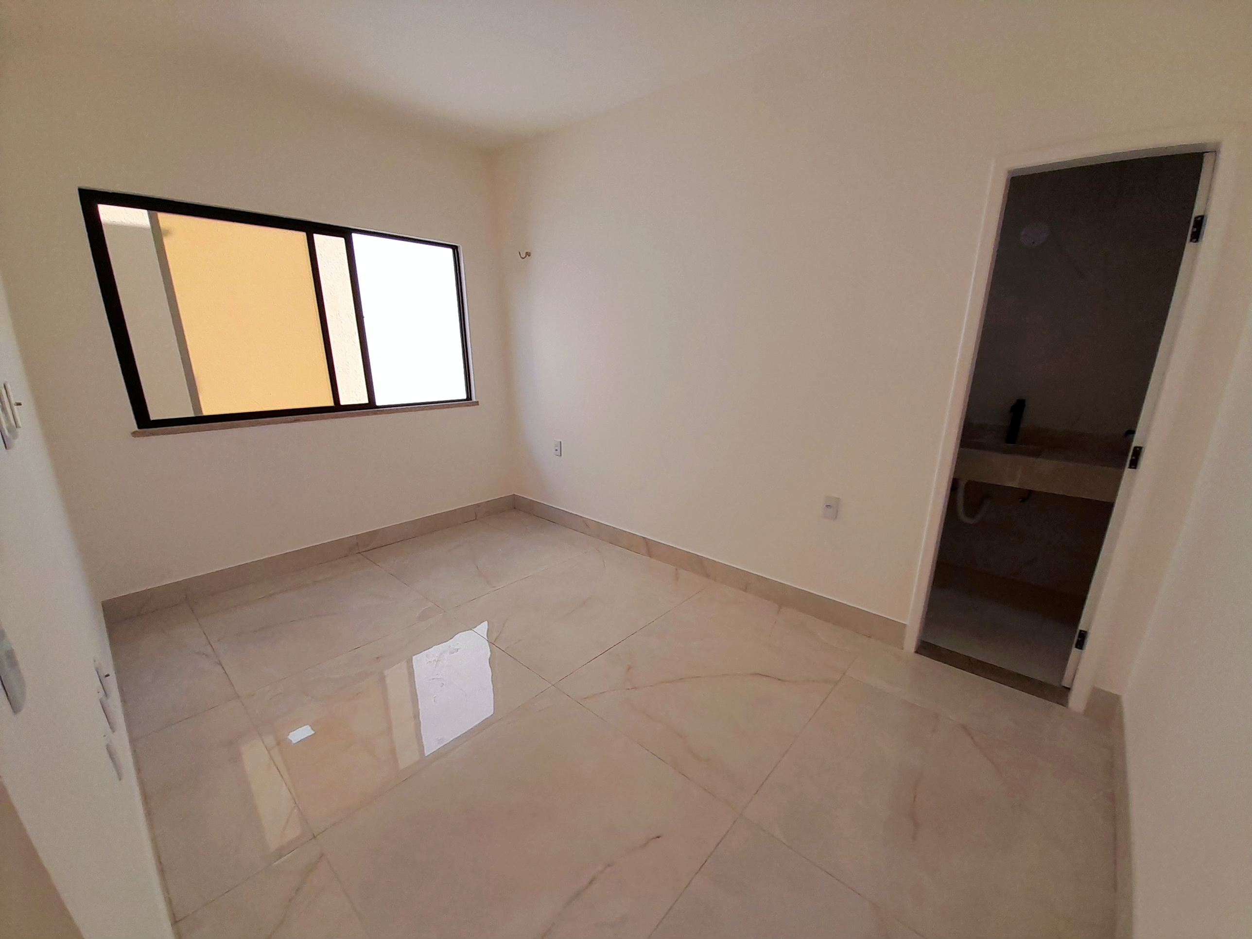 Imagem Casa com 3 Quartos à Venda, 98 m²em Coaçu - eusébio