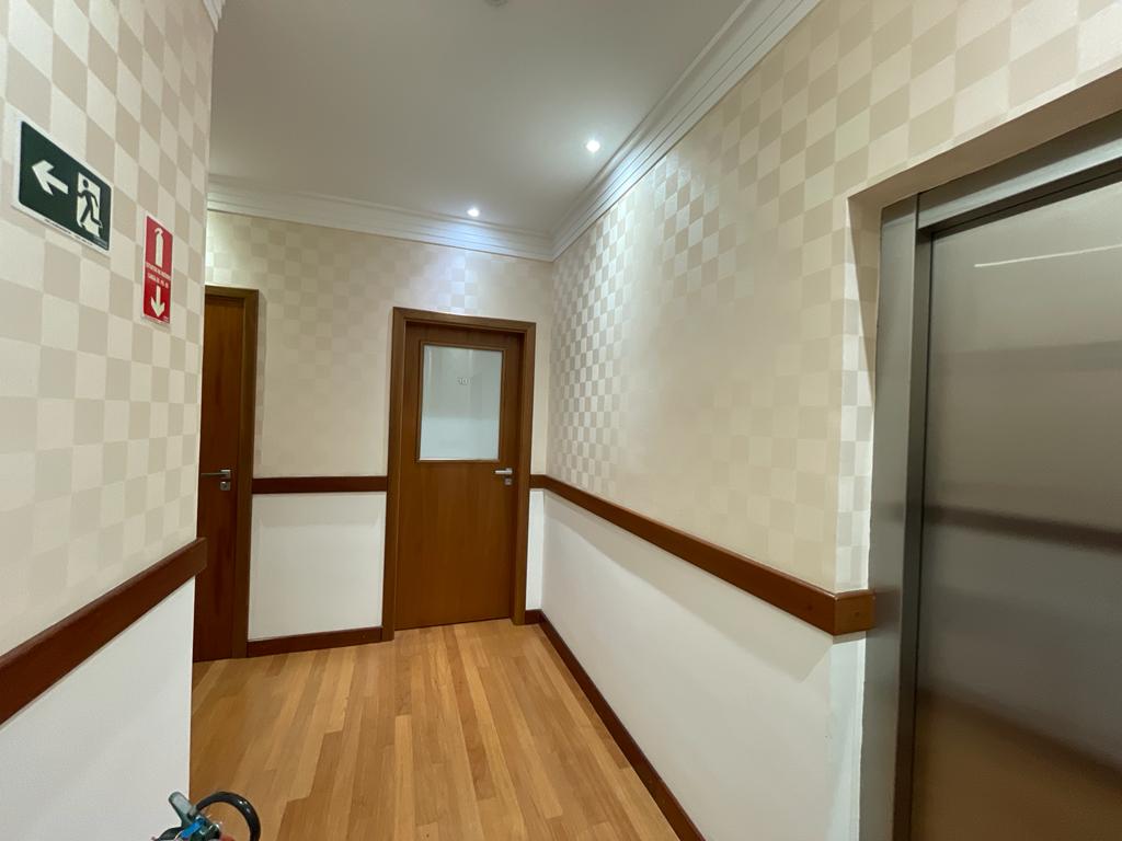 Imagem Sala Comercial para Alugar, 28 m²em Pinheirinho - Vinhedo Imagem Sala Comercial para Alugar, 28 m²em Pinheirinho - Vinhedo